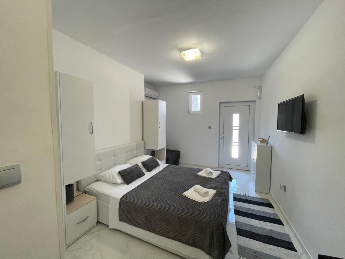 Primus Strbic Apartamento Ploce  Exterior foto