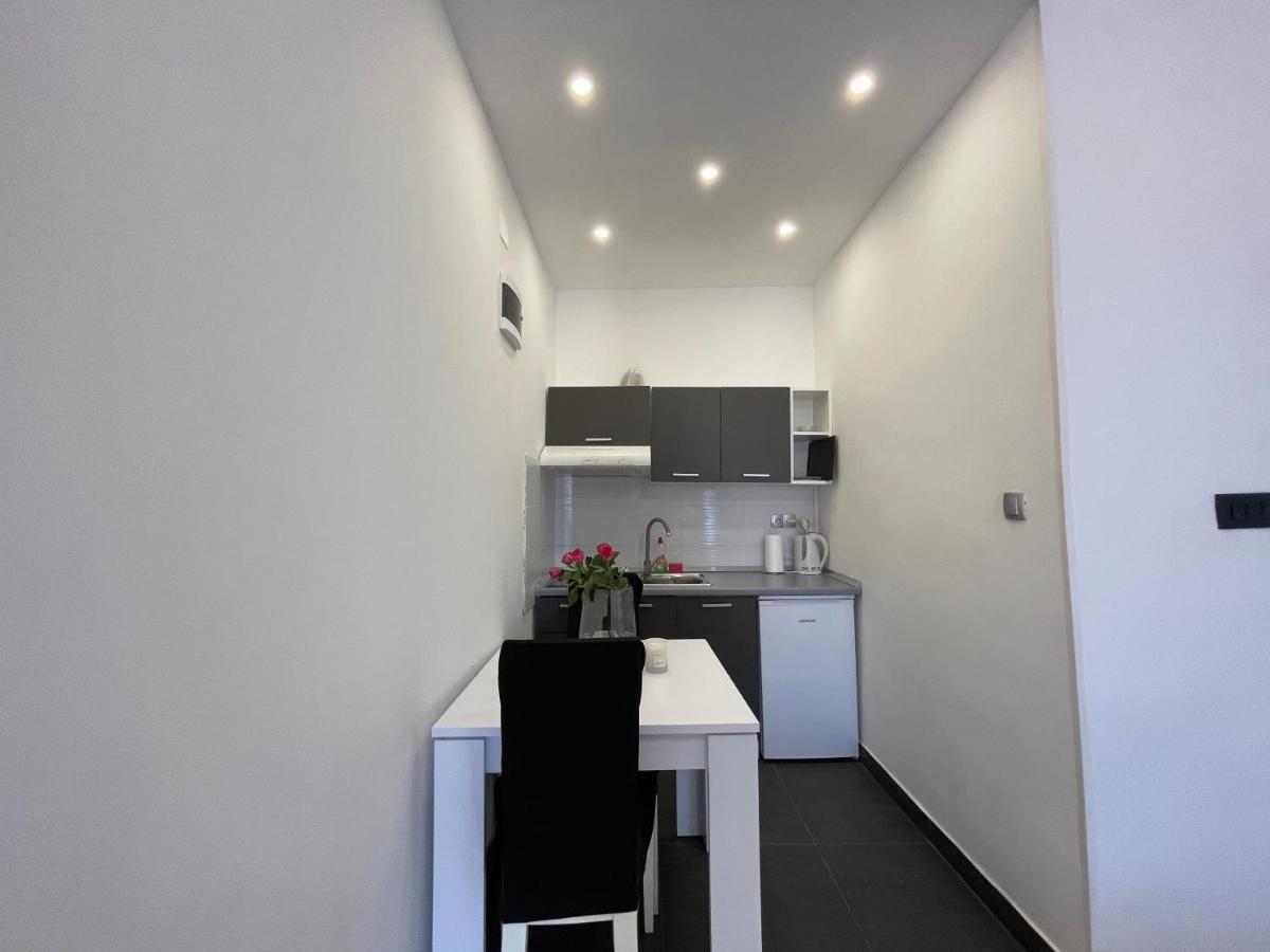 Primus Strbic Apartamento Ploce  Exterior foto