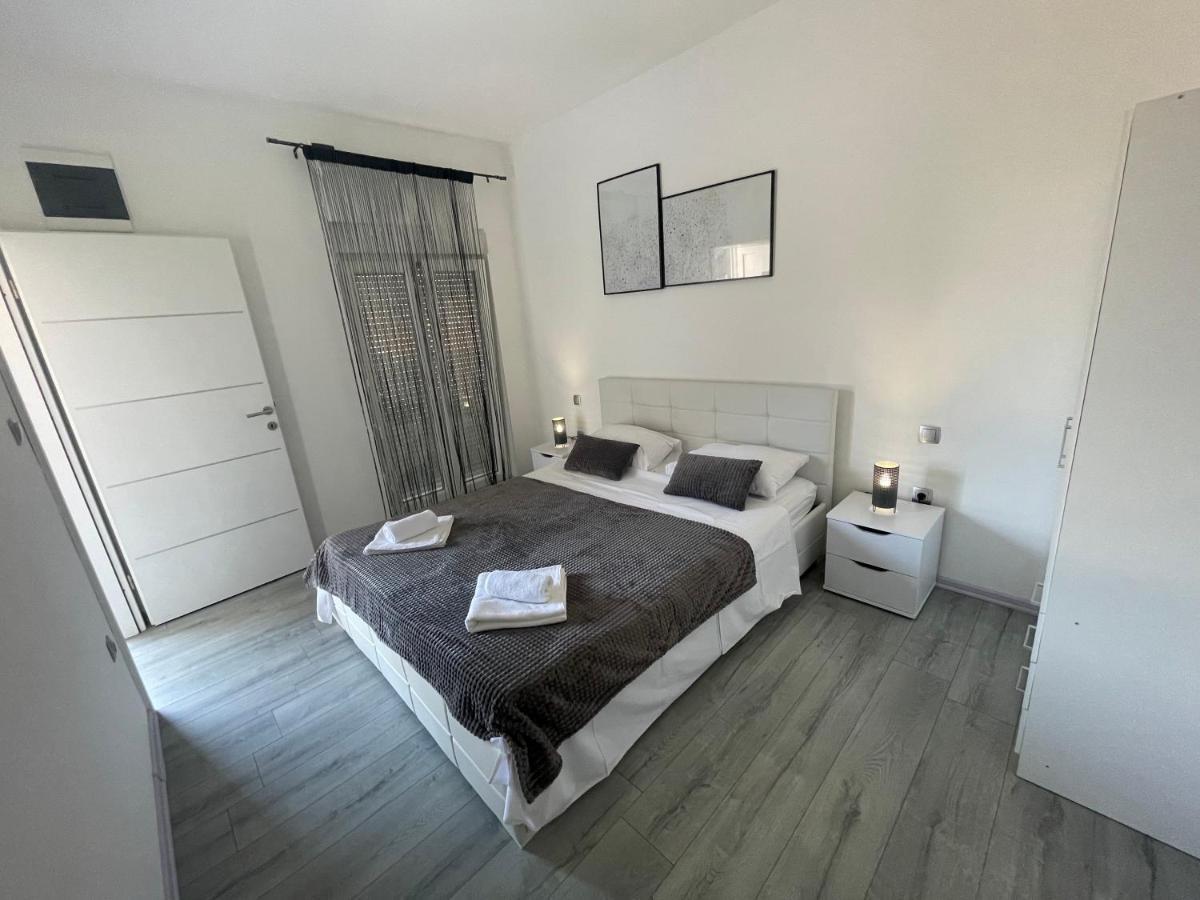 Primus Strbic Apartamento Ploce  Exterior foto